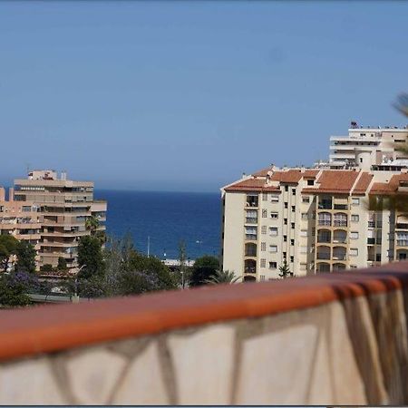 Апартаменты Sea View Penthouse Фуэнхирола Экстерьер фото