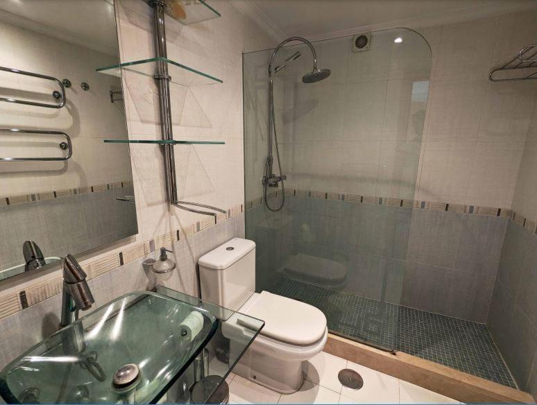 Апартаменты Sea View Penthouse Фуэнхирола Экстерьер фото