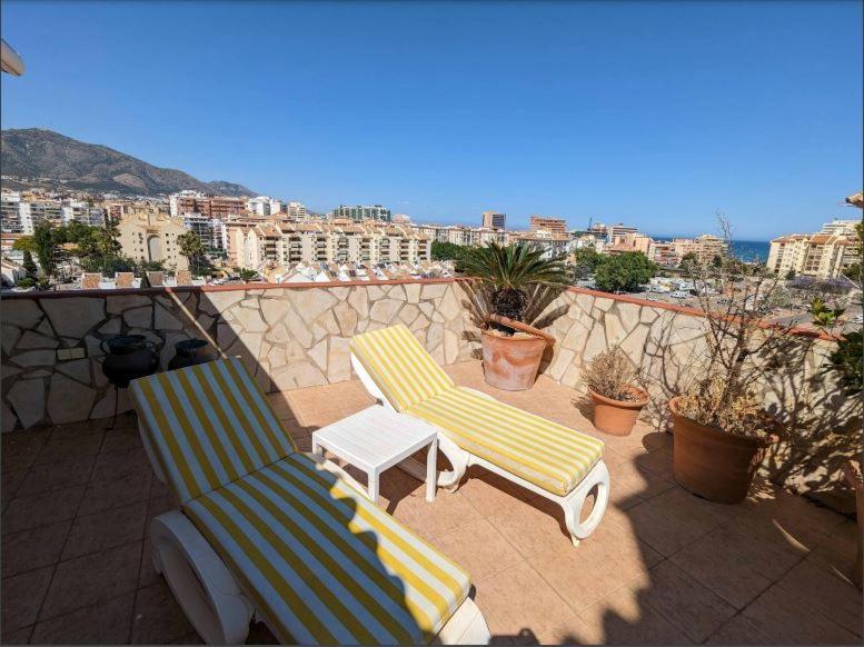 Апартаменты Sea View Penthouse Фуэнхирола Экстерьер фото