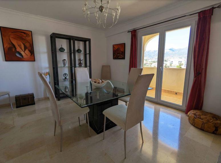 Апартаменты Sea View Penthouse Фуэнхирола Экстерьер фото